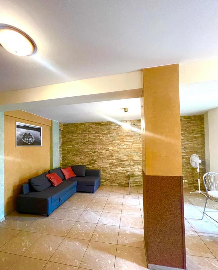 Apartamenty Na Ogrodowa Varsó Kültér fotó