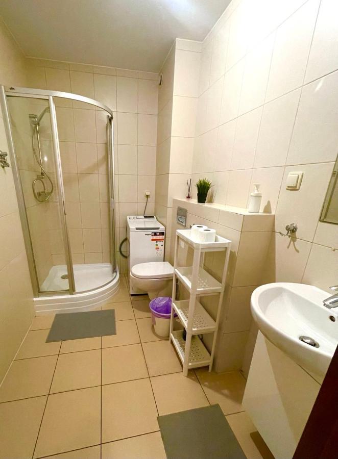 Apartamenty Na Ogrodowa Varsó Kültér fotó